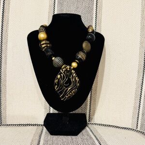 Elegant Black and Gold Statement Necklace